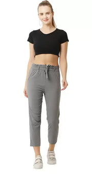 Comfortable Grey Lycra Solid Track Pant For Women